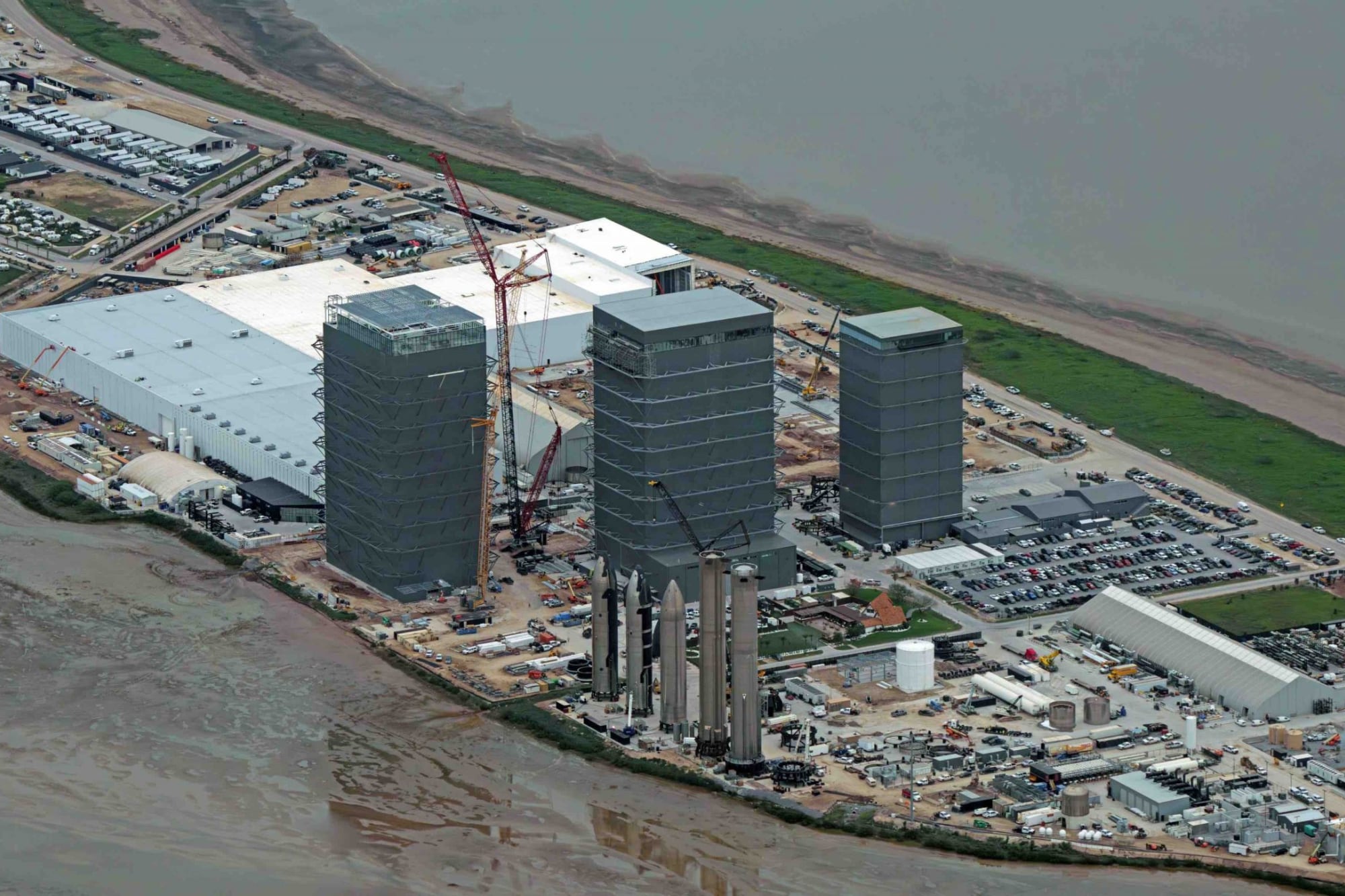 Starbase les advierte a los vecinos que podrán perder sus derechos de vivienda