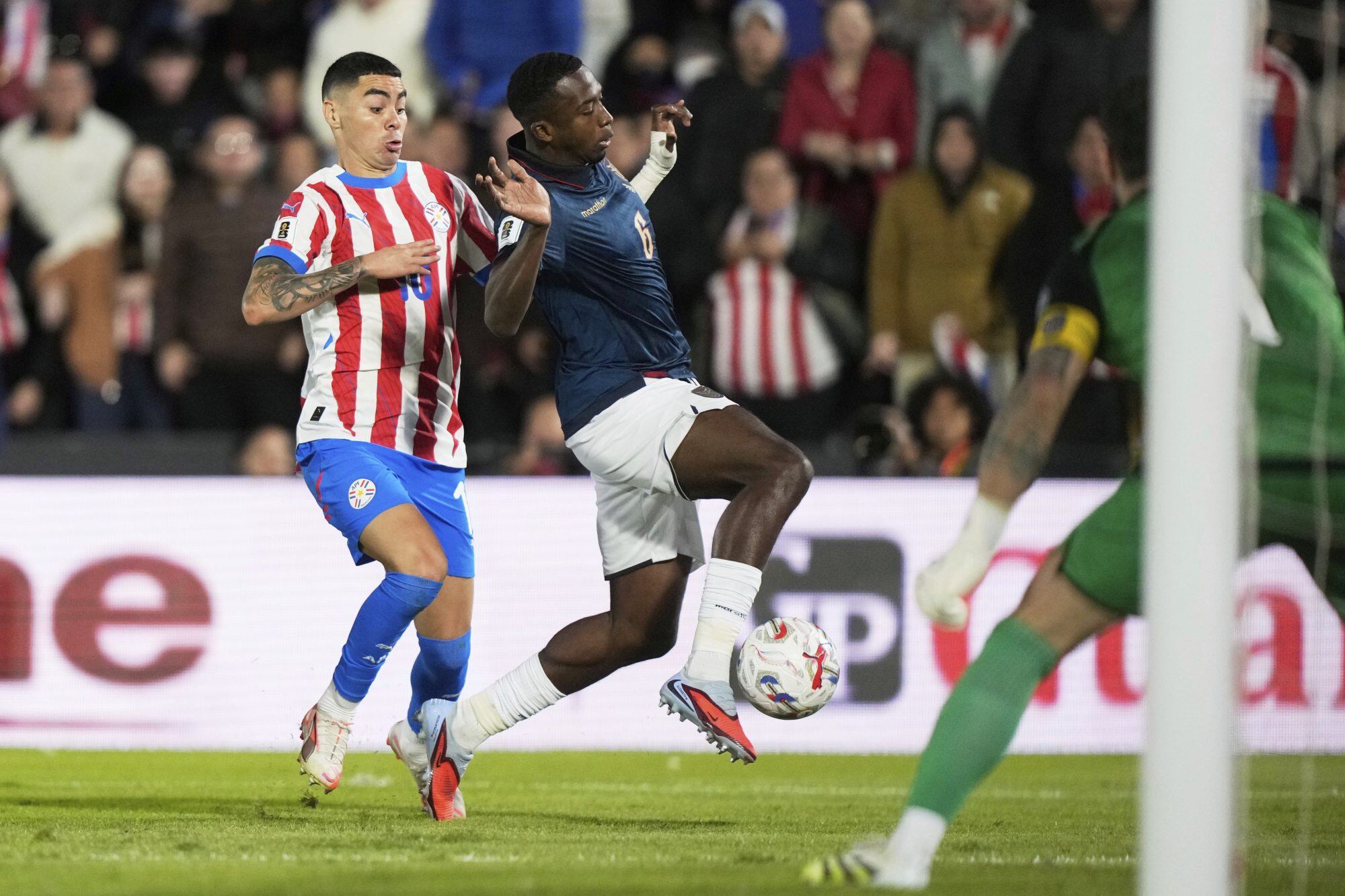 Willian Pacho cierra la marcha de Miguel Almirón, un referente de Paraguay y que limó sus diferencias con Julio Enciso para que la Albirroja se potenciara y lograra el objetivo