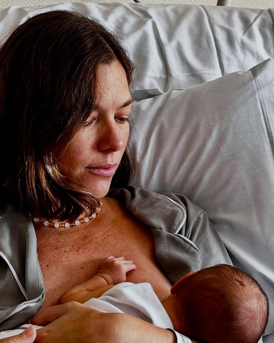 Laura Laprida compartió las primeras imágenes de su bebé (Foto: Instagram @lulilapri)