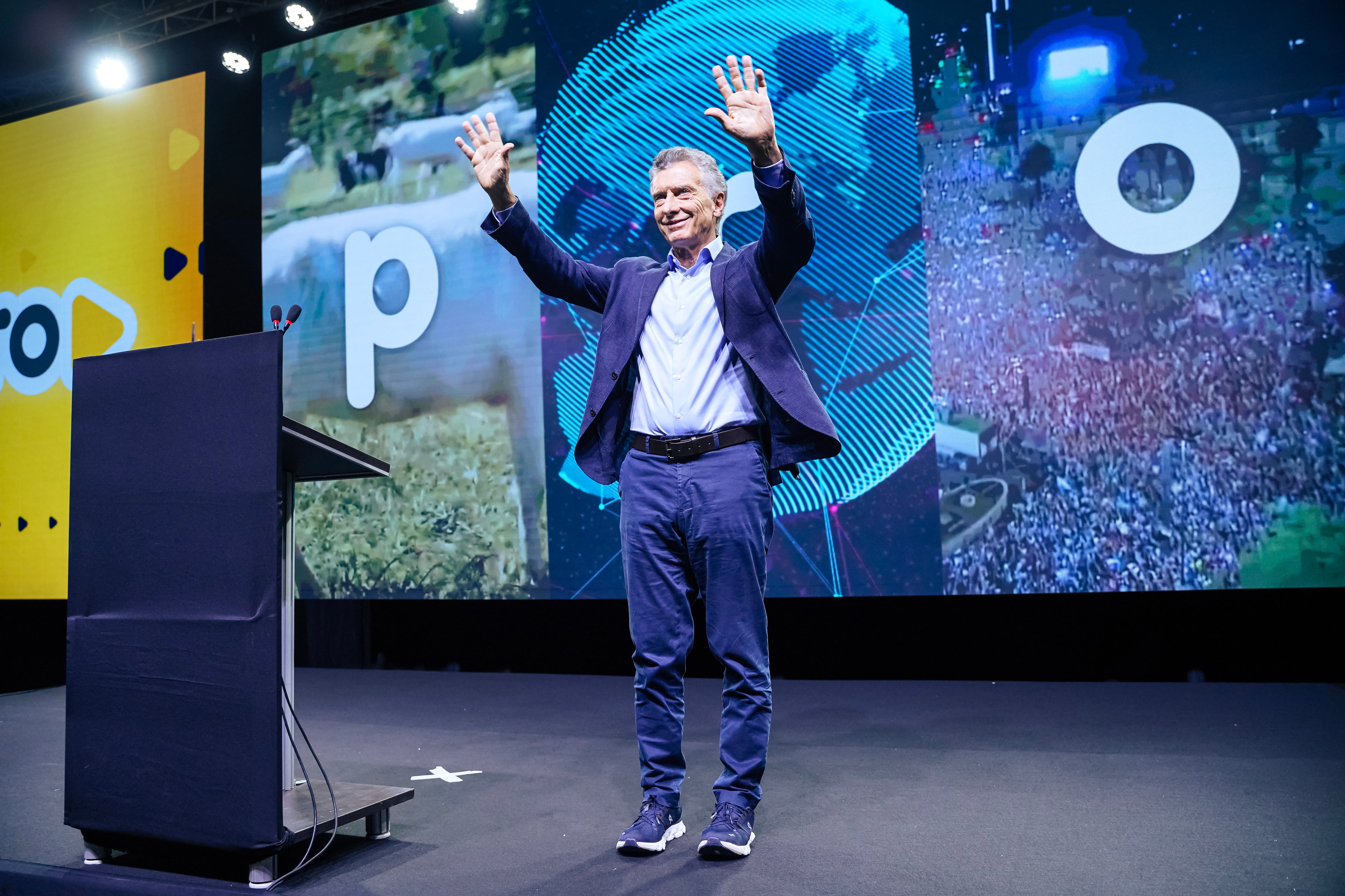 Con guiños a la UCR y sin confrontar con Milei, Mauricio Macri arrancó su gira federal para revitalizar a Pro