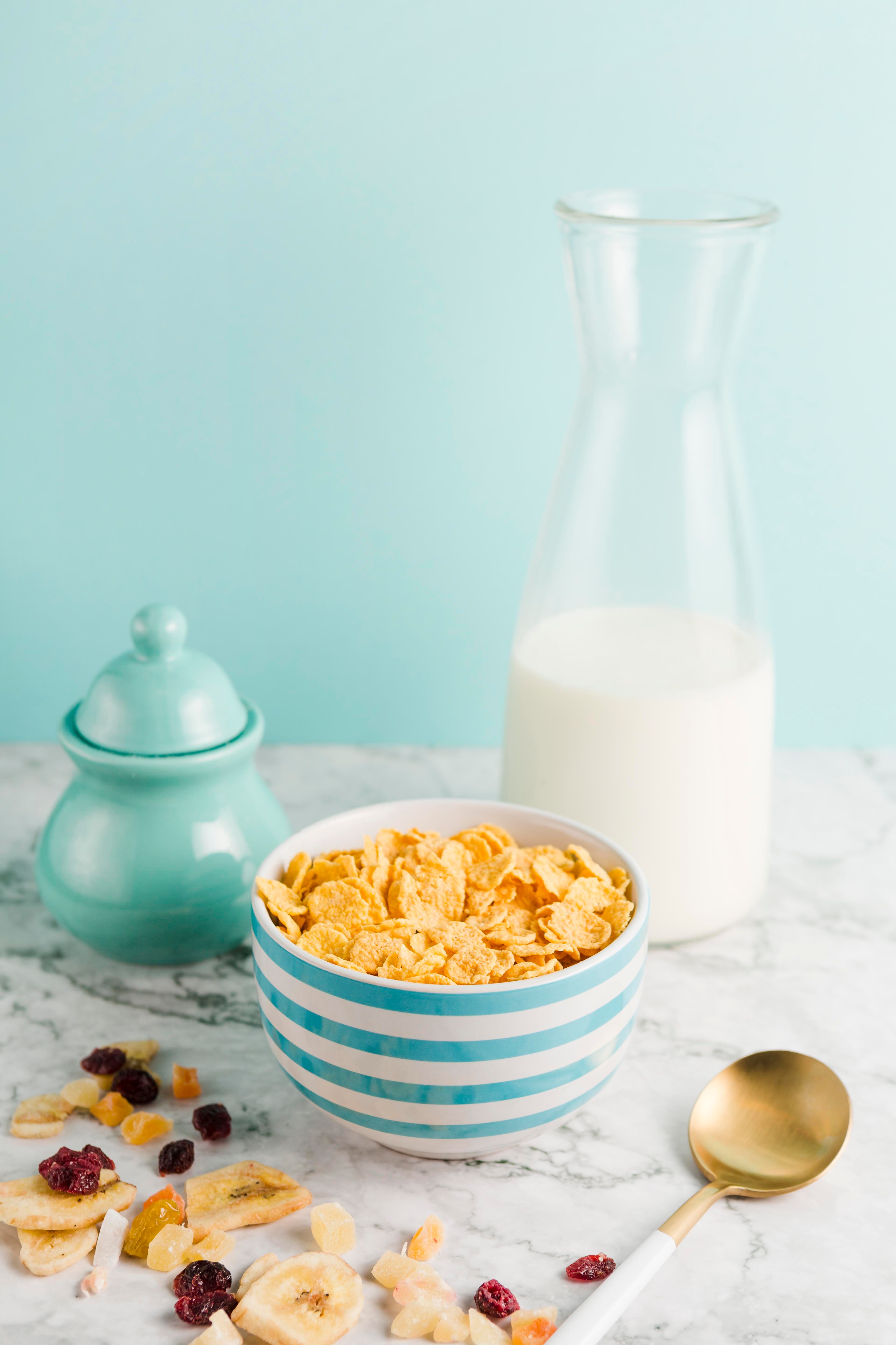 No está recomendando comer cereales azucarados en el desayuno