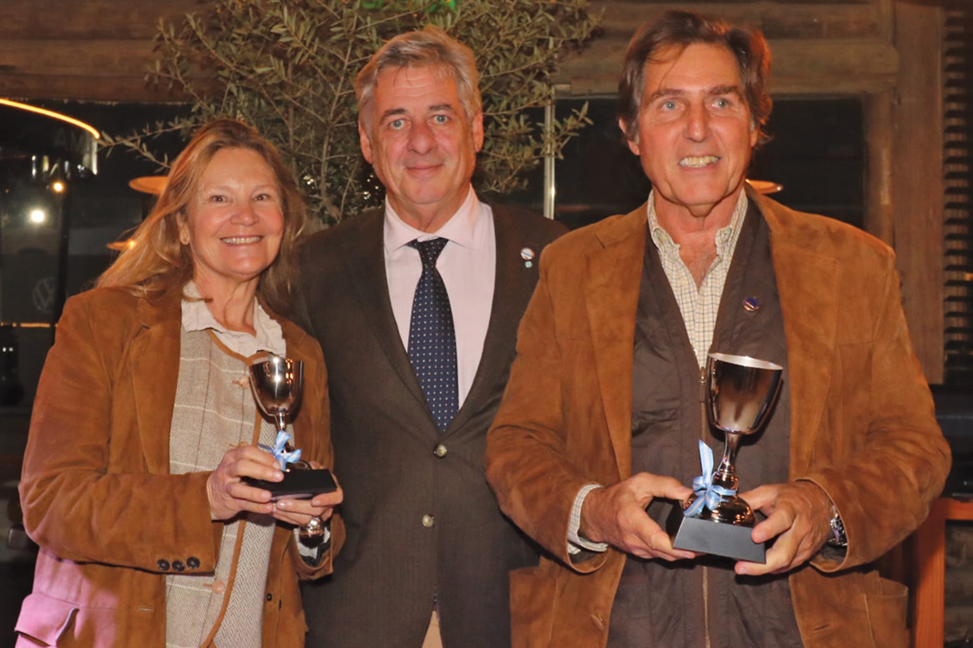 El presidente de la Sociedad Rural, Nicolás Pino y el productor agropecuario Ángel Rossi