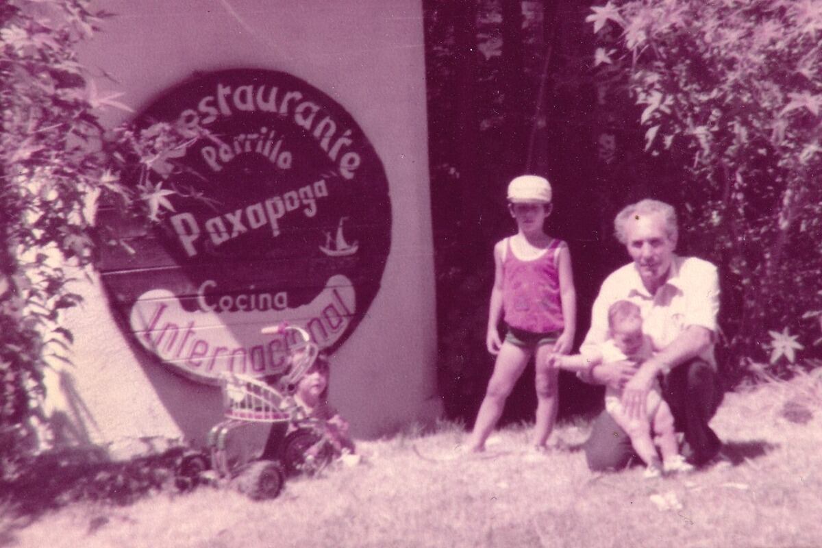 La historia de Paxapoga comenzó mucho antes de su apertura en la costa atlántica, en un pequeño pueblo asturiano llamado Cerredo