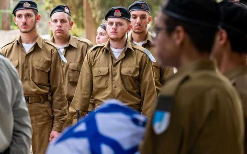 Cientos de miles de soldados reservistas han sido llamados a filas desde el inicio de la guerra en Gaza en ocubre de 2023.