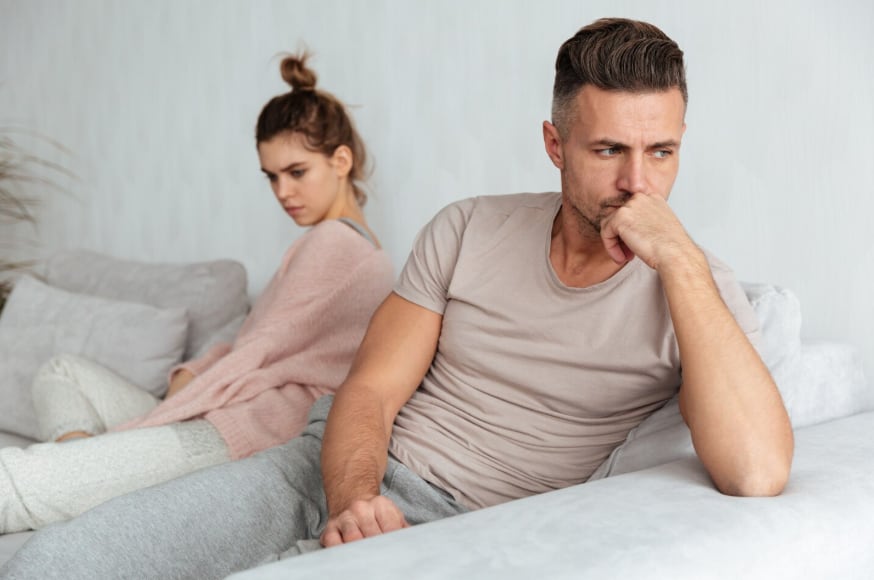 Evitar las peleas de forma constante puede generar malestar emocional con el tiempo (Foto: Freepik)