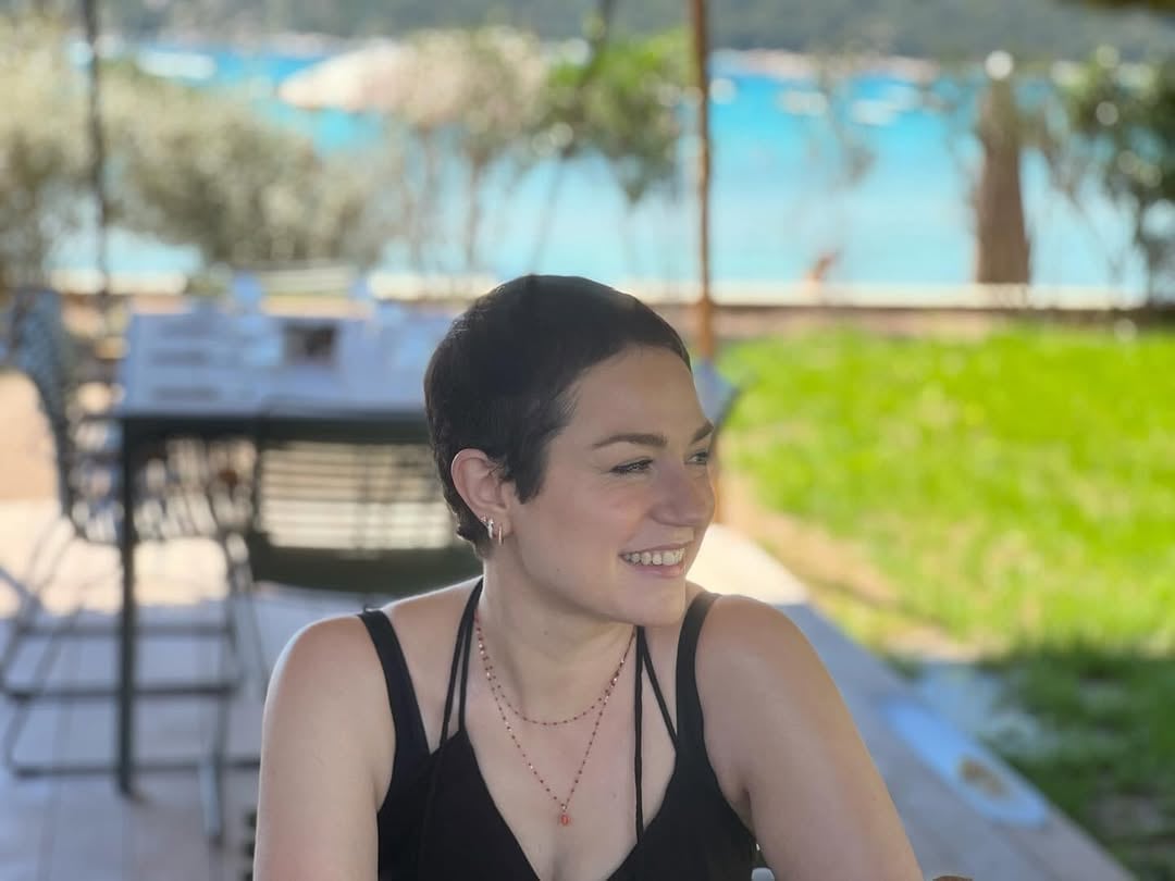 Emilie Dequenne fue muy abierta sobre su diagnóstico a través de entrevistas y sus redes sociales