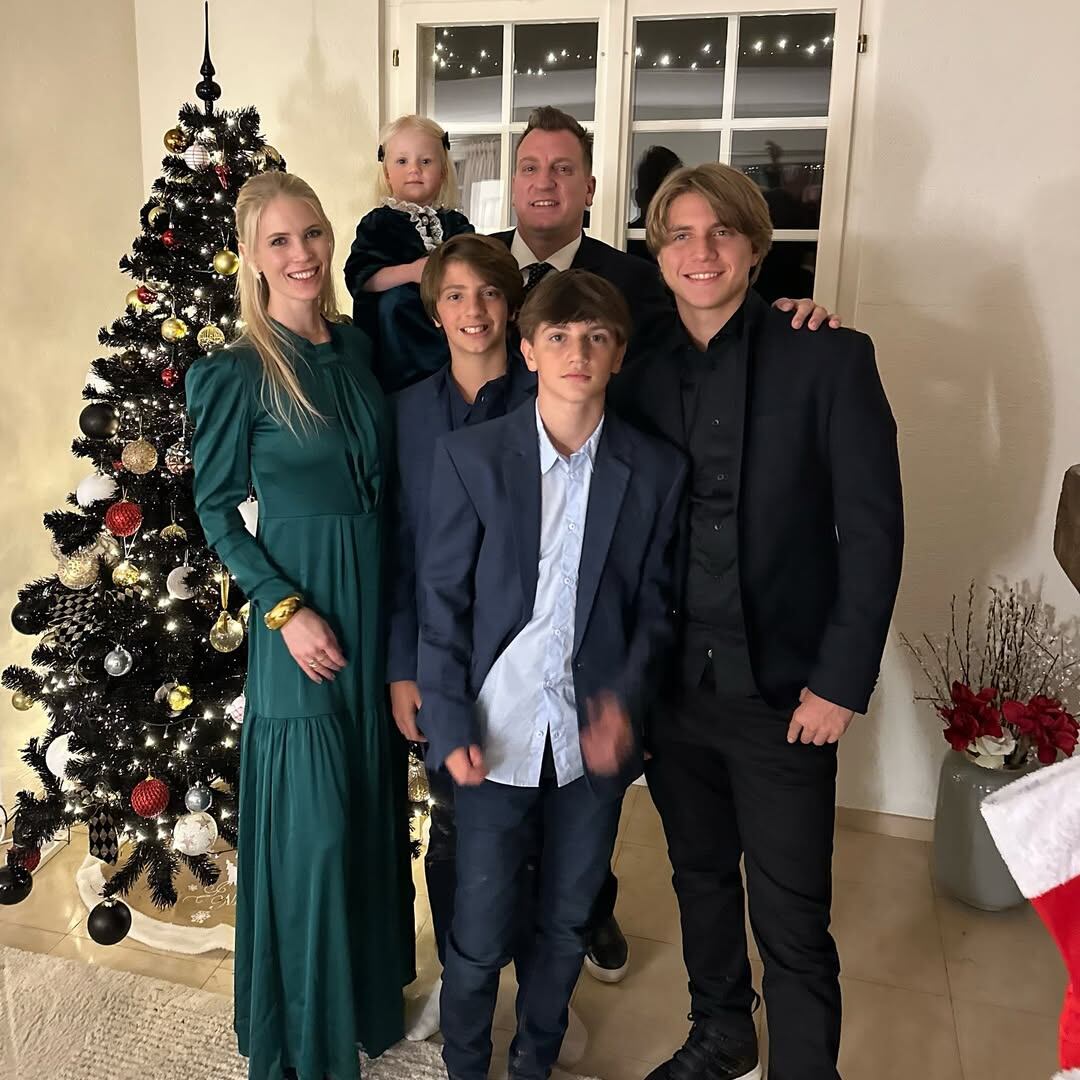 Los tres hijos de Maxi López y Wanda Nara pasaron las últimas fiestas en Suiza (Foto: Instagram @danielachristiansson)