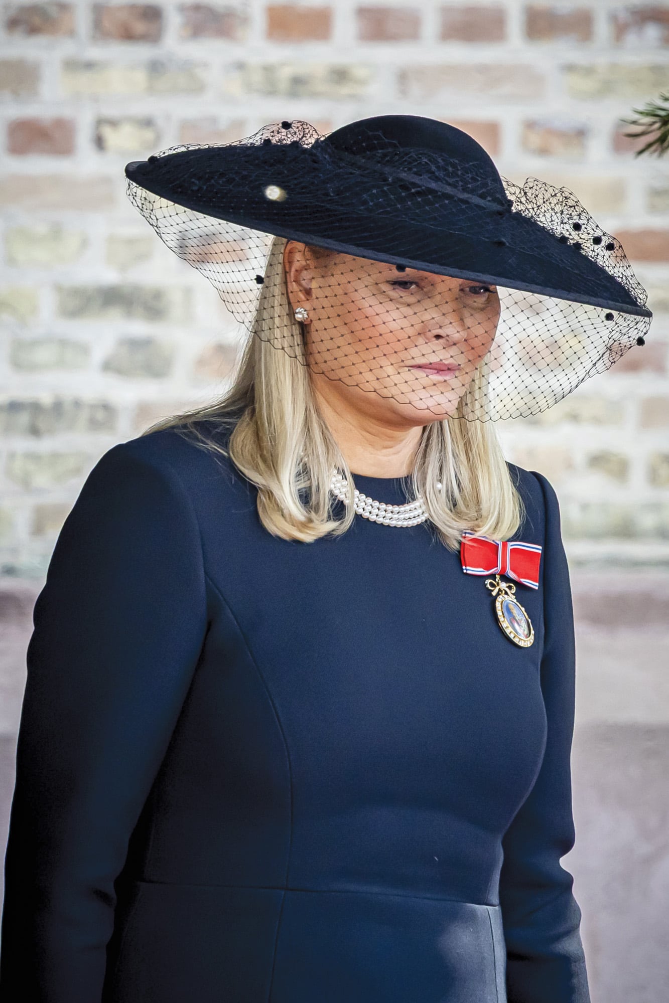 La reina Mette-Marit, desconsolada por la muerte de su suegro