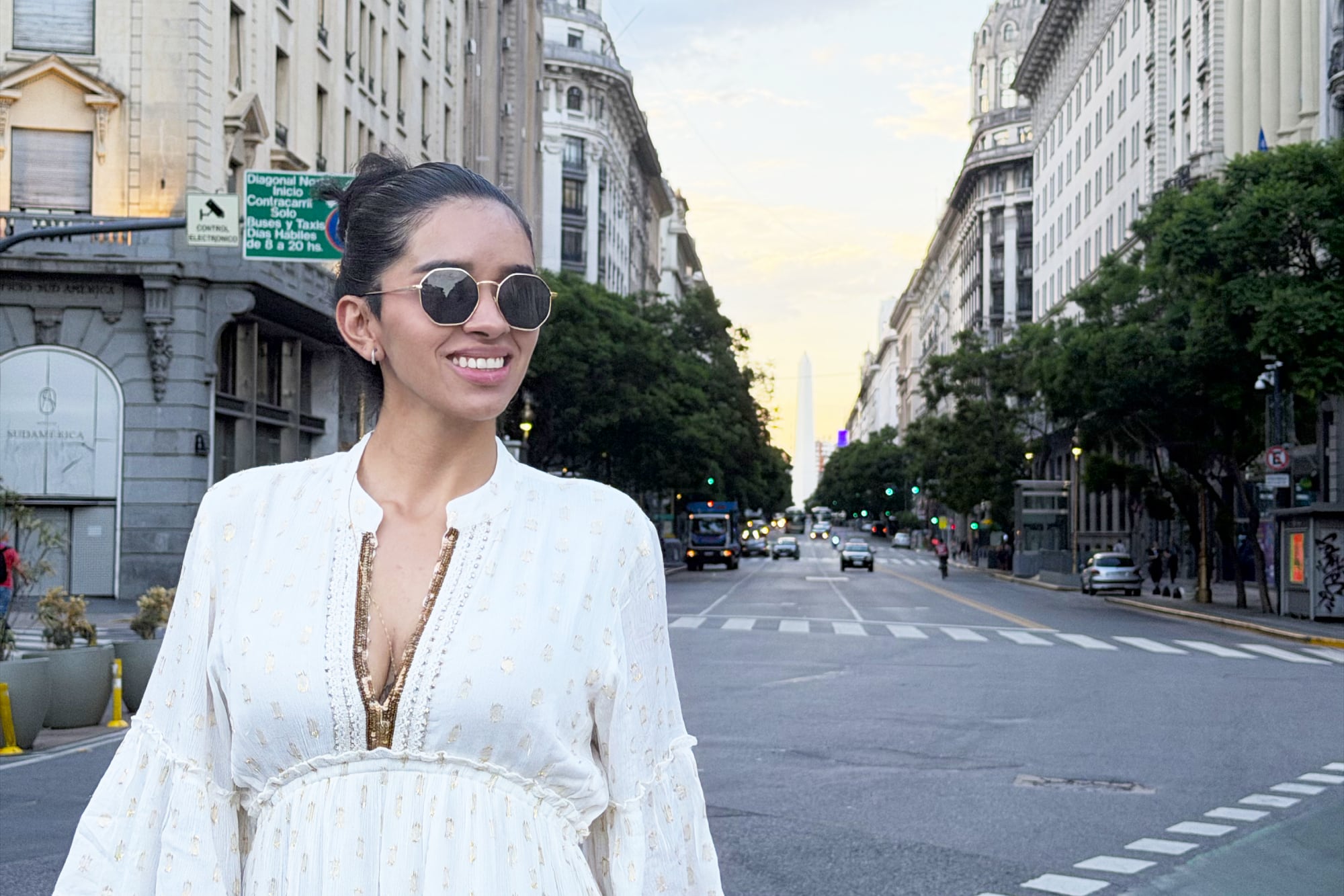 En Argentina trabaja con `cracs´ en su área, alcanzó un sueño y entró en un dilema: “Soy doctora gracias a este país”