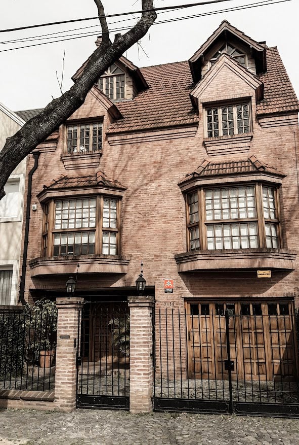 Así lucía la casa originalmente previa a la remodelación