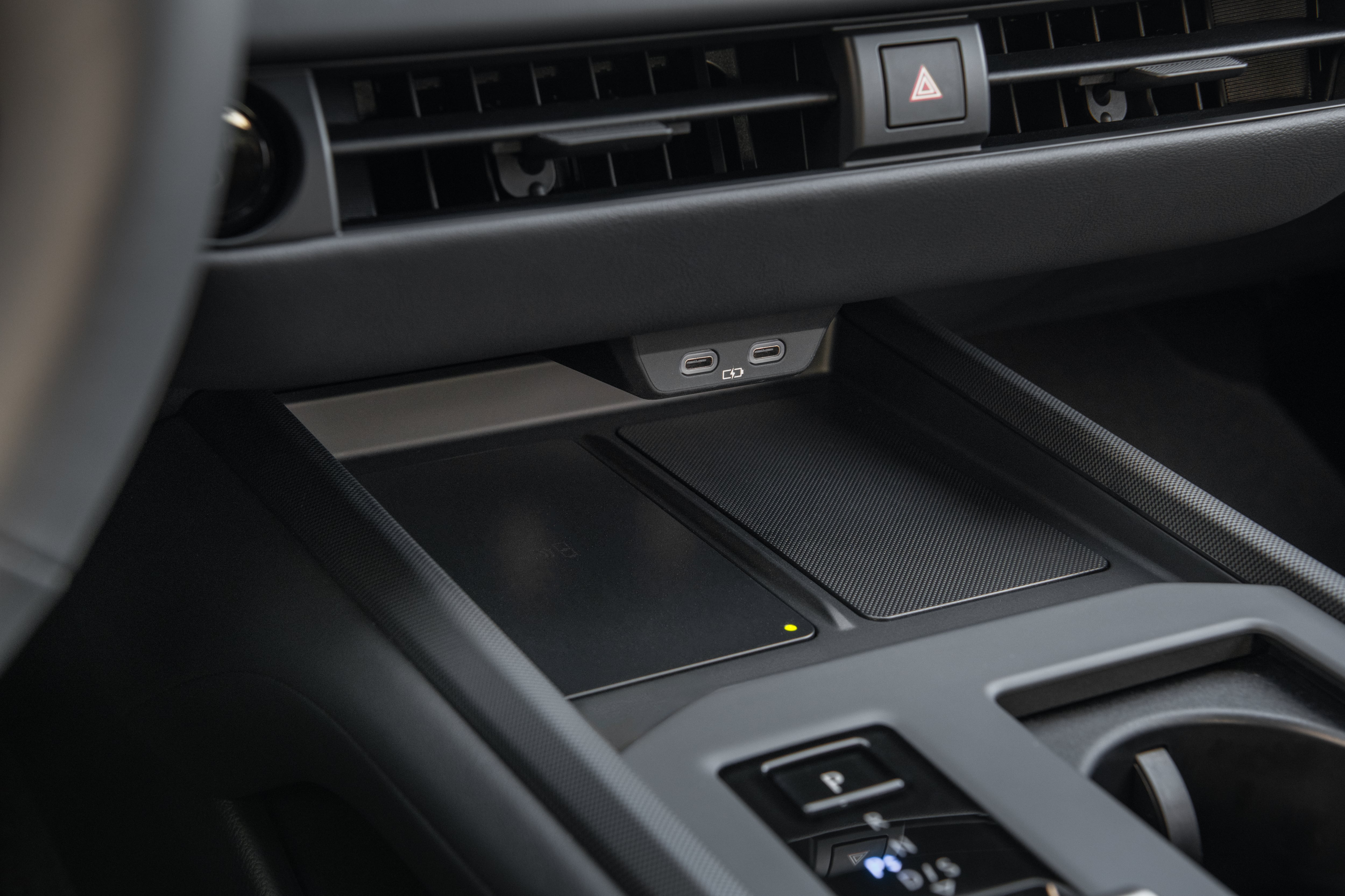 Lexus ES 350h Luxury (HEV)