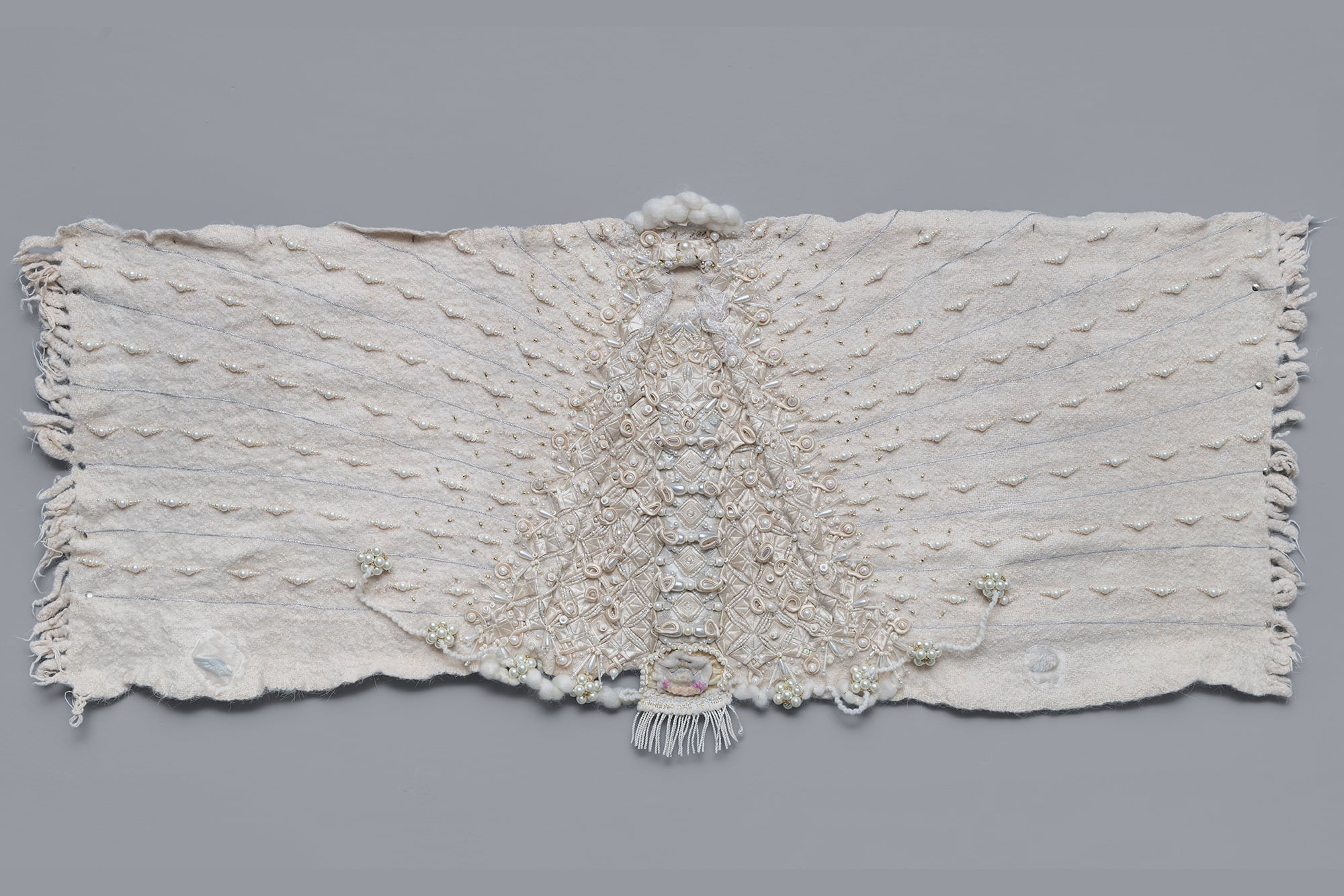 El primer premio de la Bienal de Arte Sacro Contemporáneo fue por la obra de Blas Aparecido,