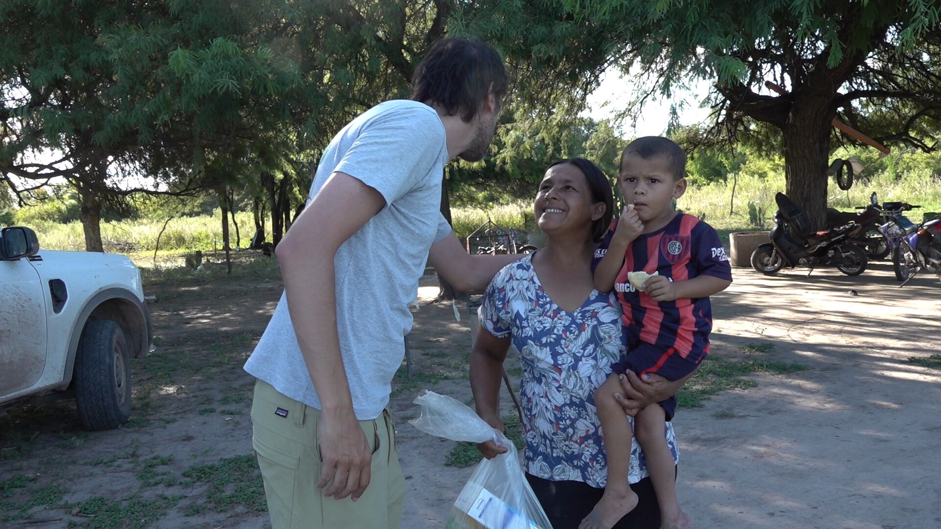 “¿Qué pasaría si mi hijo tiene hambre y no tengo para darle?”: la pregunta que lo llevó a enfrentar una urgencia en Chaco