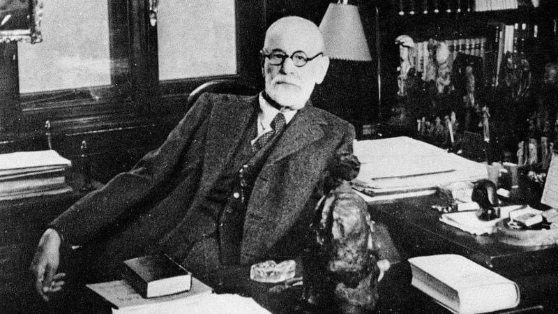 Sigmund Freud: “El hijo favorito conserva toda su vida el sentimiento de un conquistador”