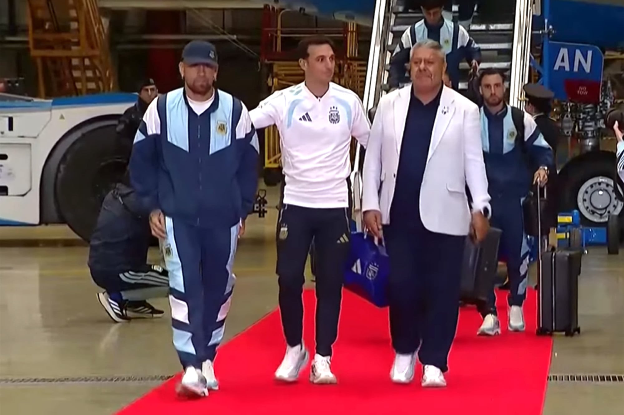 La selección argentina regresa al país, EN VIVO: horario de llegada, recibimiento y la lista de jugadores