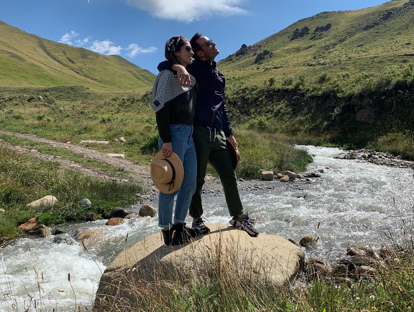 Si bien Luciano siempre fue muy celoso de su vida privada, cada San Valentín dedica una foto y unas palabras a su novia