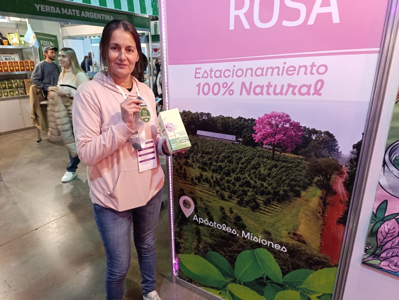 Quisieron tumbar un árbol para plantar yerba y terminó siendo la inspiración para su propia marca 6 Valeria Nahirñak, en Caminos y Sabores.