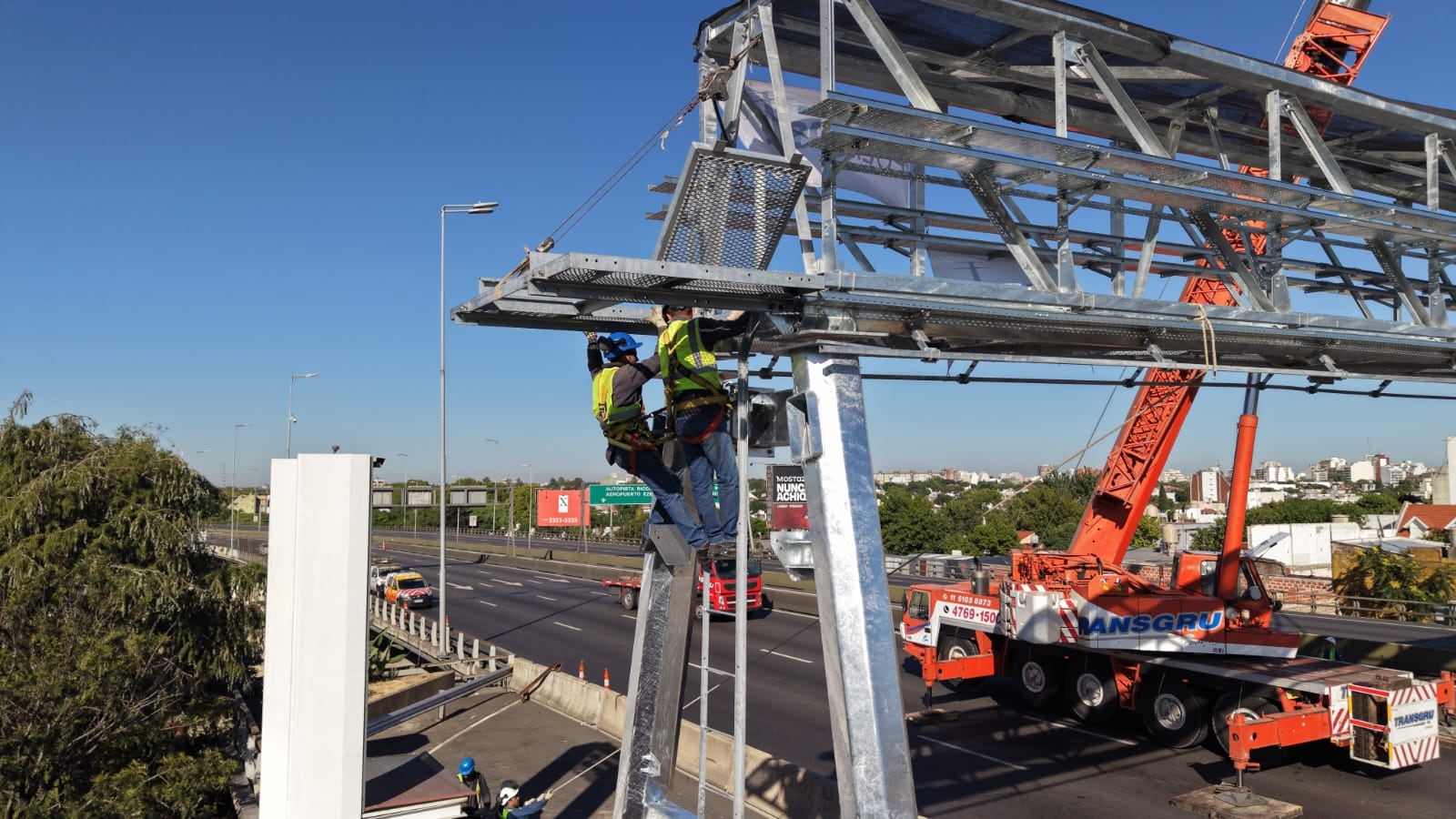Instalación de peajes sin barreras en las autopistas Perito Moreno y 25 de Mayo
