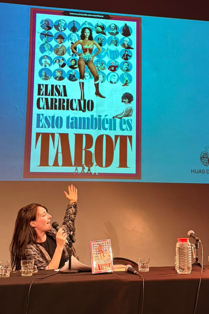 La Mujer Maravilla, icono de los 80, junto a otros personajes de la cultura que son fuentes de inspiración para Carricajo