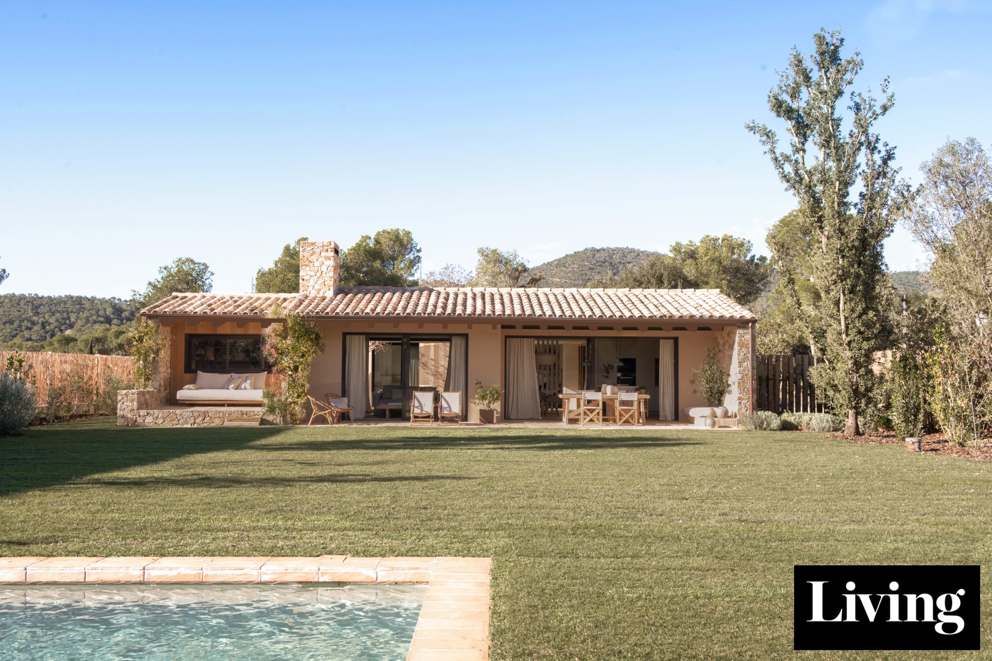 Un refugio familiar en el Baix Empordà con luz, texturas y diseño para disfrutar