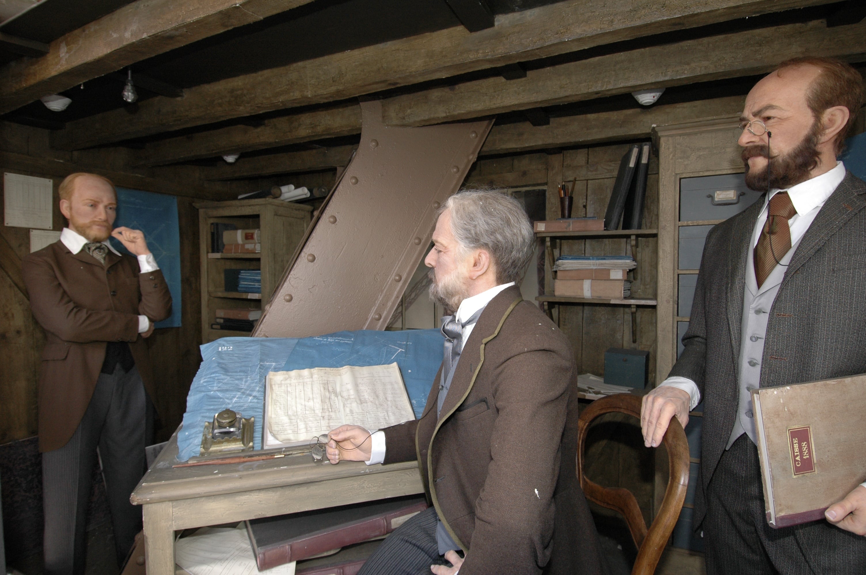 La oficina de Eiffel mantuvo un carácter reservado y se convirtió en punto de encuentro de figuras ilustres