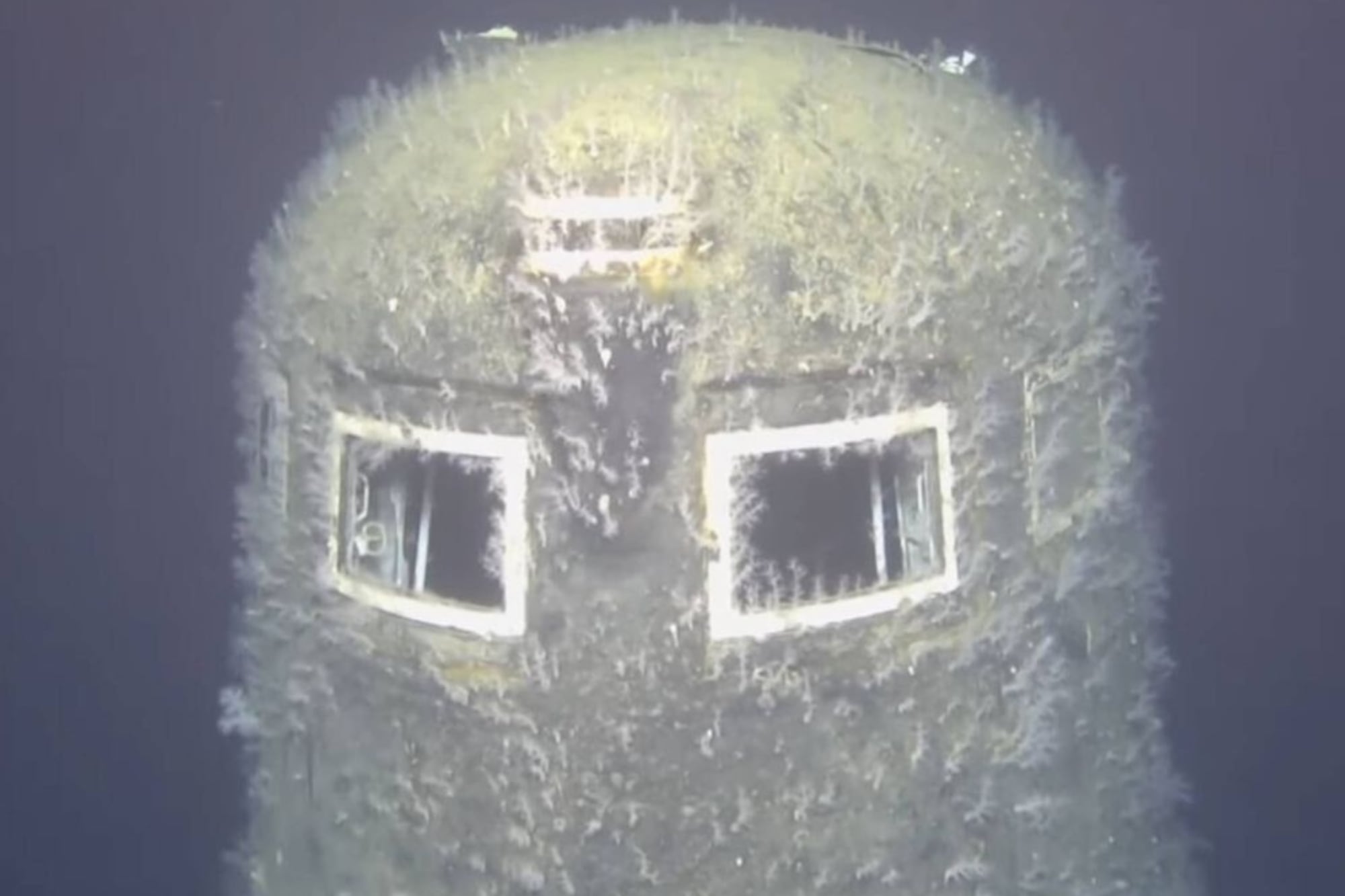 Confirman que un submarino nuclear hundido en 1989 todavía libera radiación