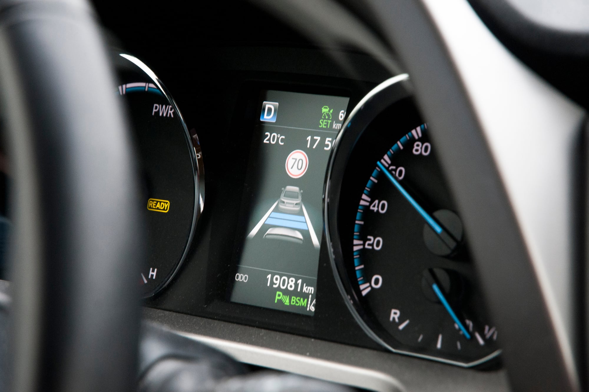 En la actualidad existe el Control de Crucero Adaptativo (ACC)