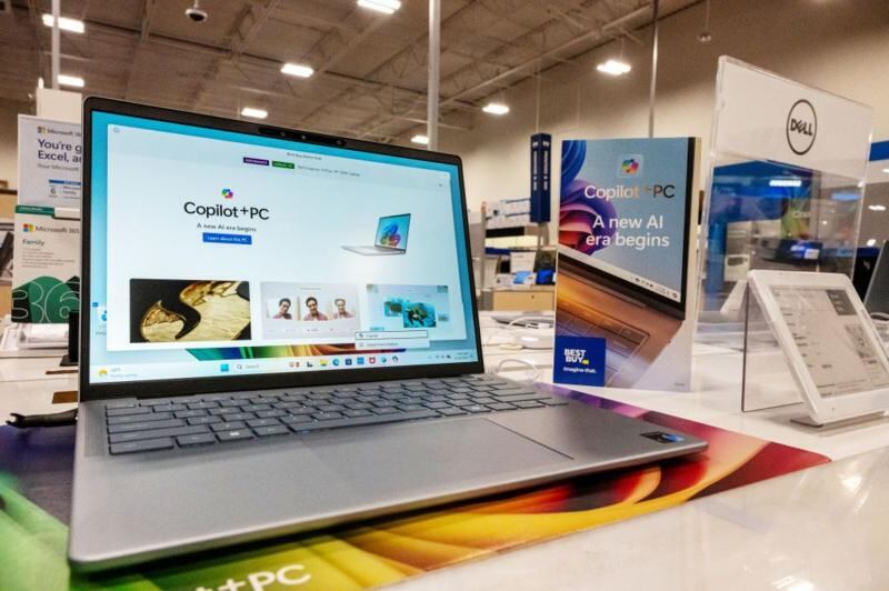 El desarrollo de la inteligencia artificial permitirá a las computadoras realizar operaciones como responder correos electrónicos de manera automática