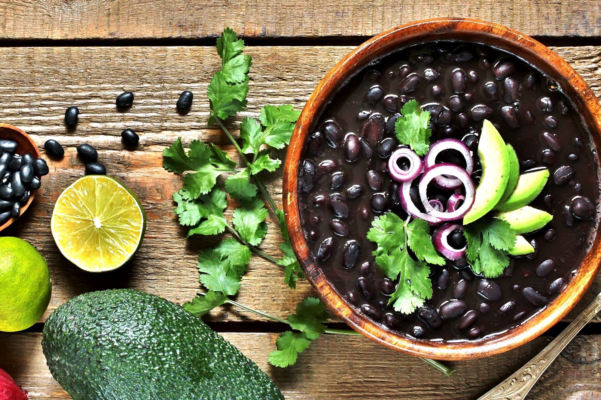 Los frijoles negros son una fuente abundante de antioxidantes que refuerzan el sistema inmunológico (Archivo)