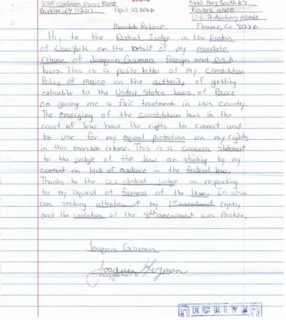 Chapo Guzmán denunció, a través de una carta, que se violan sus derechos constitucionales y solicitó la intervención del juez Brian Cogan