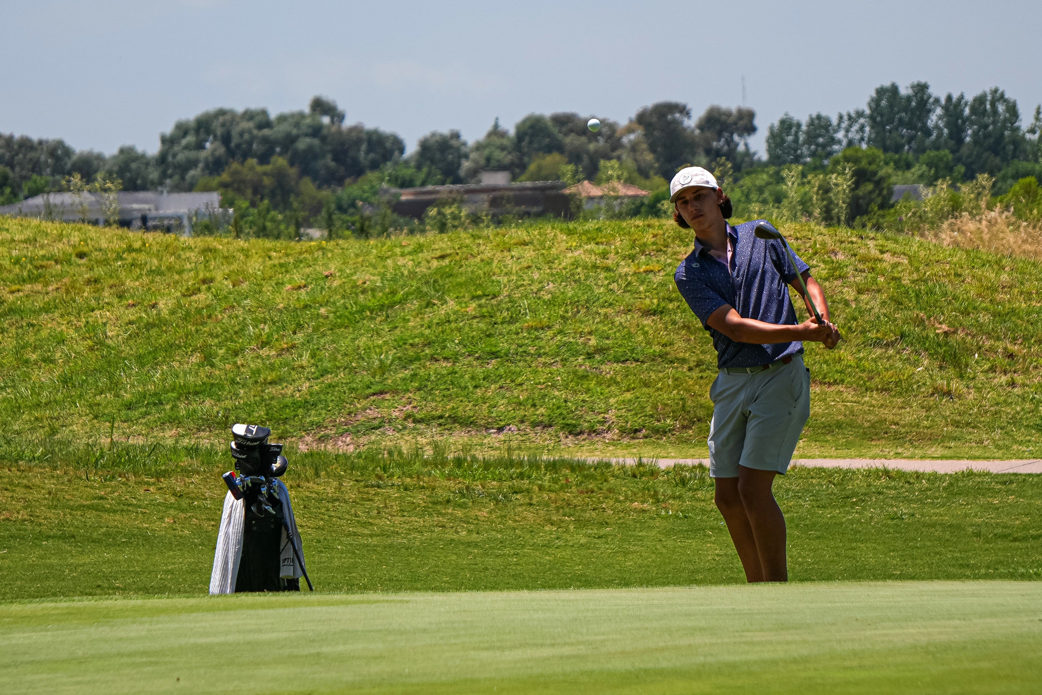 Llegan las definiciones en el Emiliano Grillo Junior Open con el chaqueño como testigo de lujo