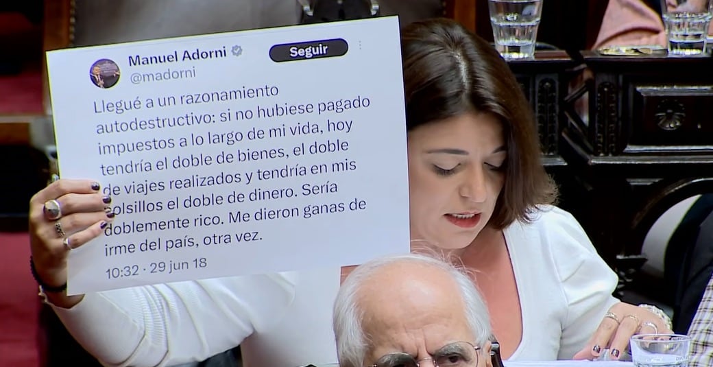 Sabrina Selva mostró dos tuits de Adorni