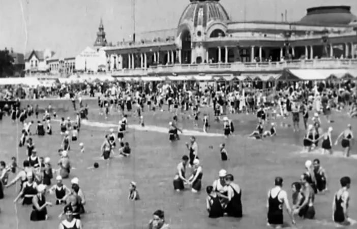 Ola gigante: el antecedente de 1954 que impactó en Mar del Plata