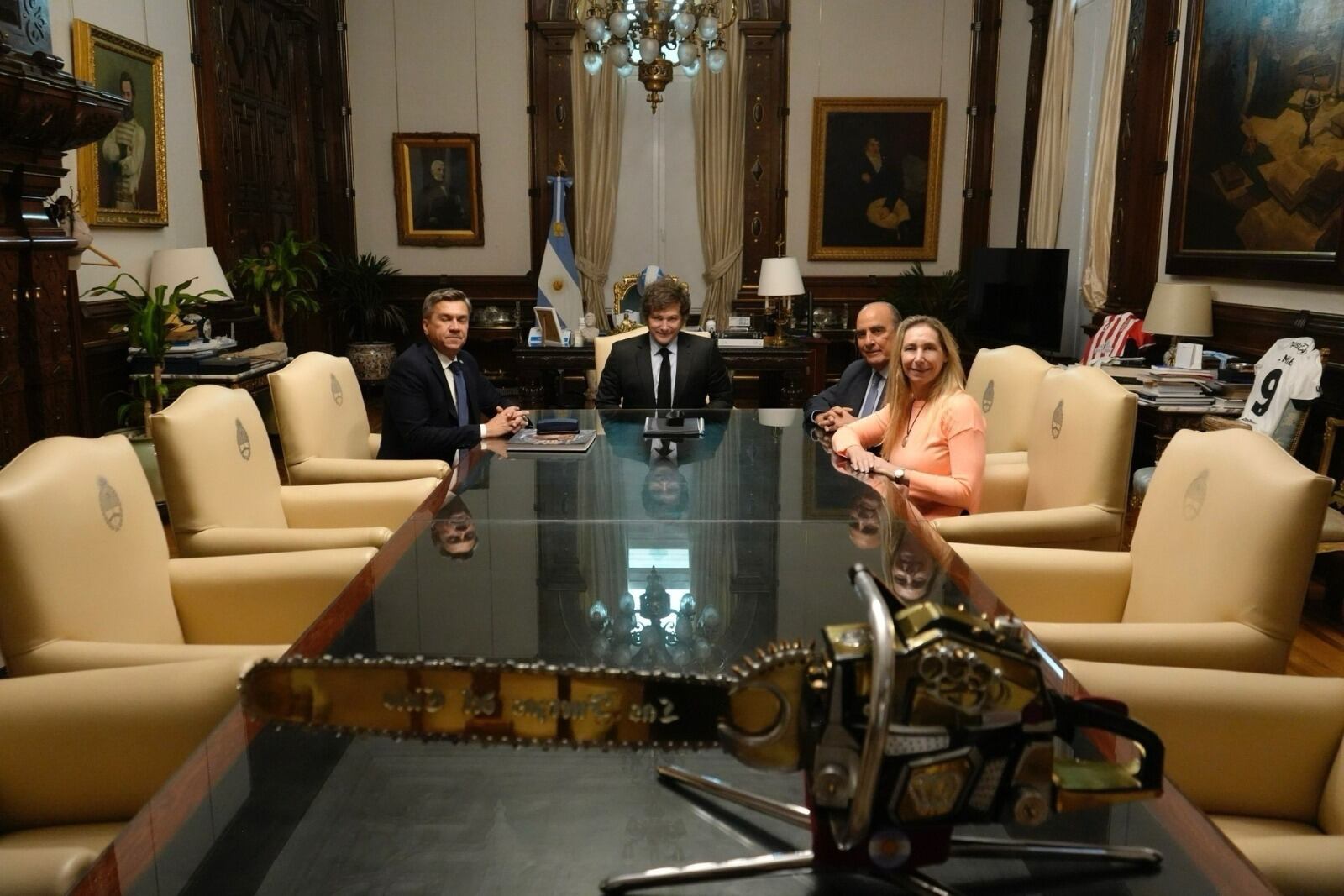 Milei se reunió con Leandro Zdero.