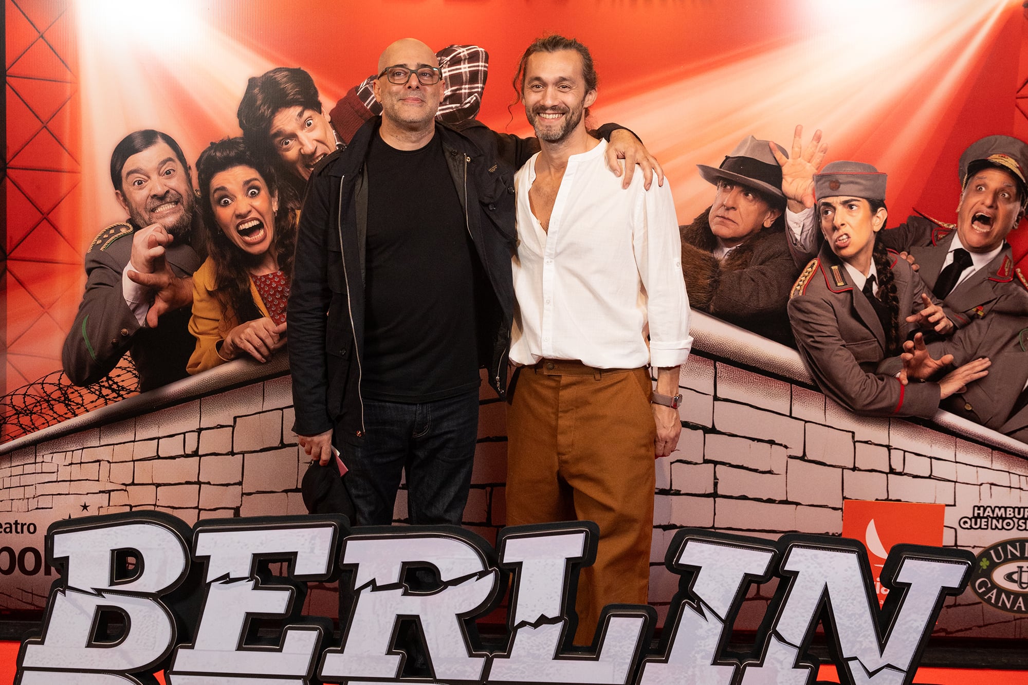 Noches de estreno: una novia orgullosa, un productor enamorado y una cumbre de comediantes en la calle Corrientes 23 Sebastián Presta y Mariano Torre