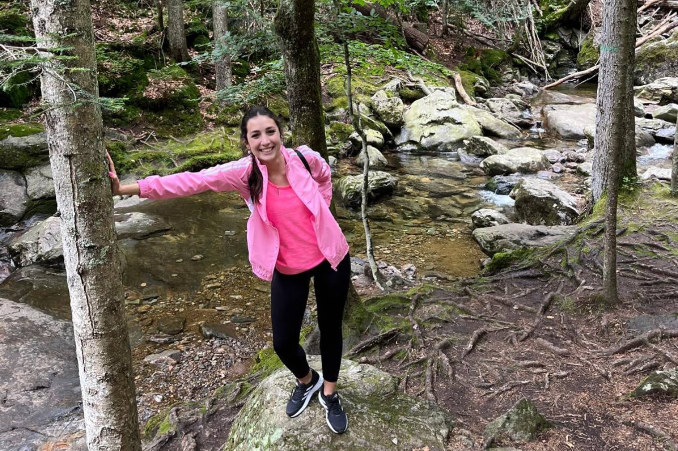 Carolina descubrió una sociedad que respeta el descanso y disfruta de la naturaleza:
