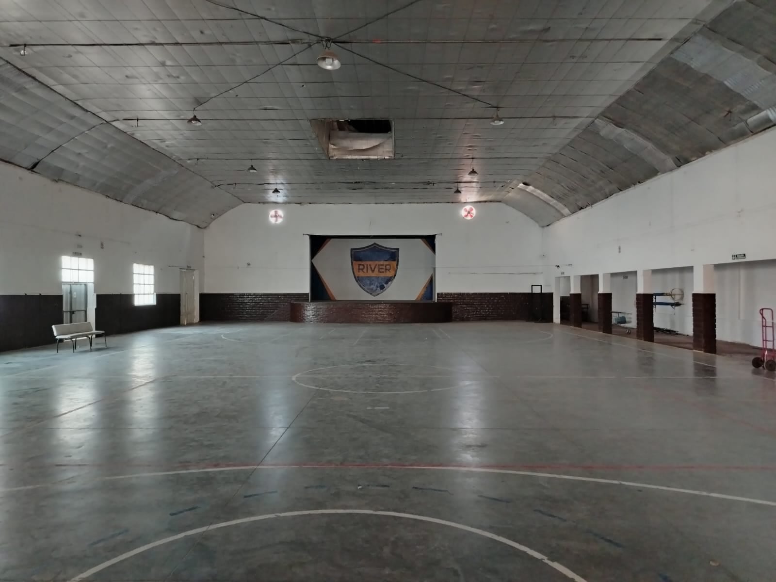 Salón de uso múltiples River Plate Bell Ville