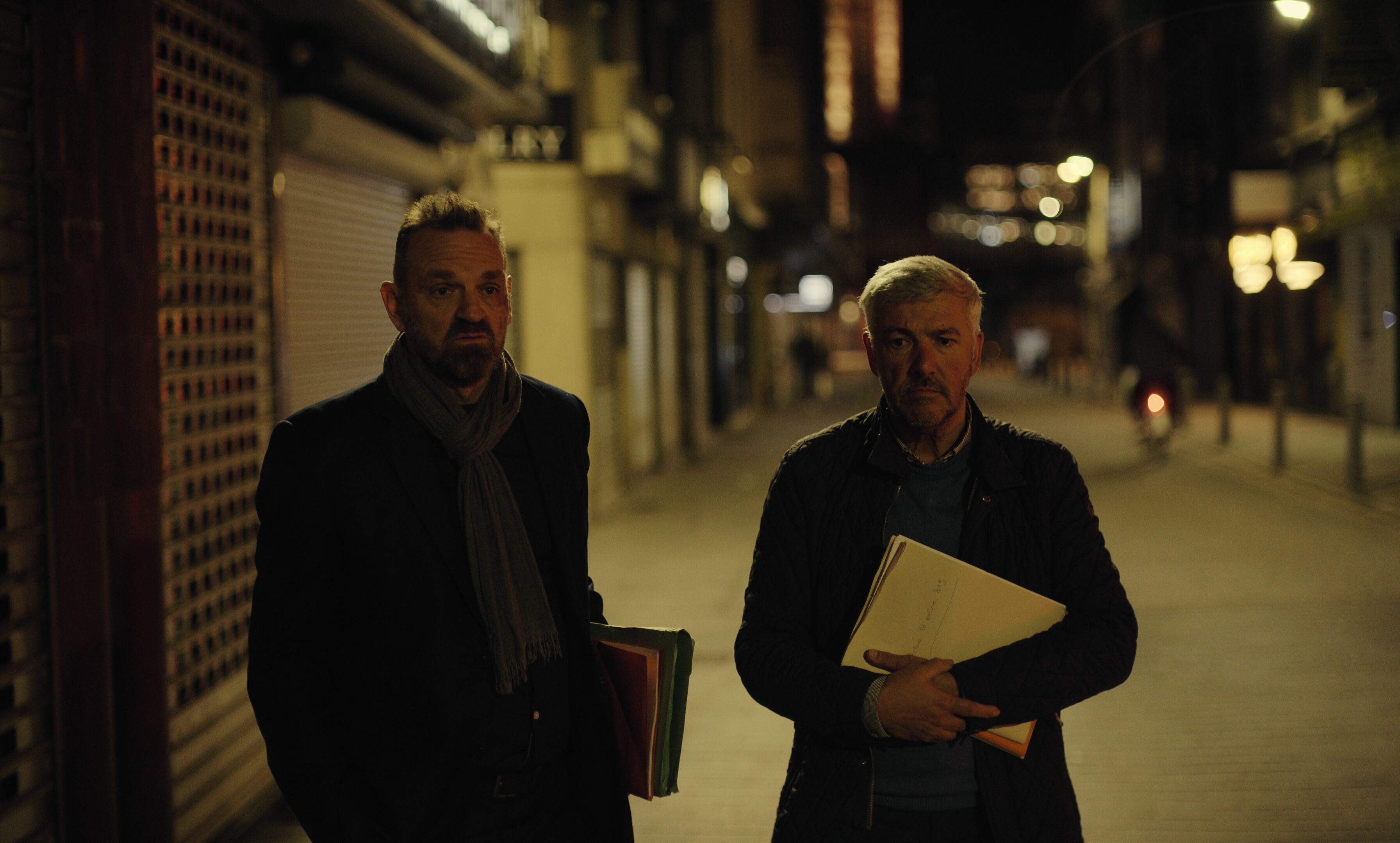 Los agentes Agim De Bruycker y Patrick Peys en el documental