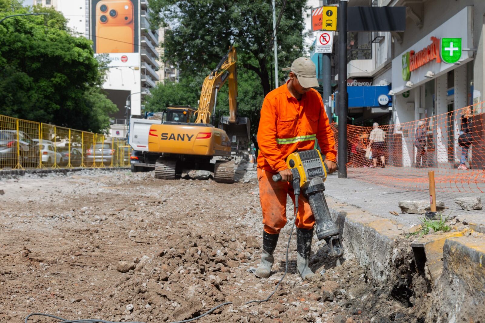Las obras pluviales tienen el objetivo de drenar rápidamente el agua, evitando así su estancamiento
Foto: Prensa GCBA