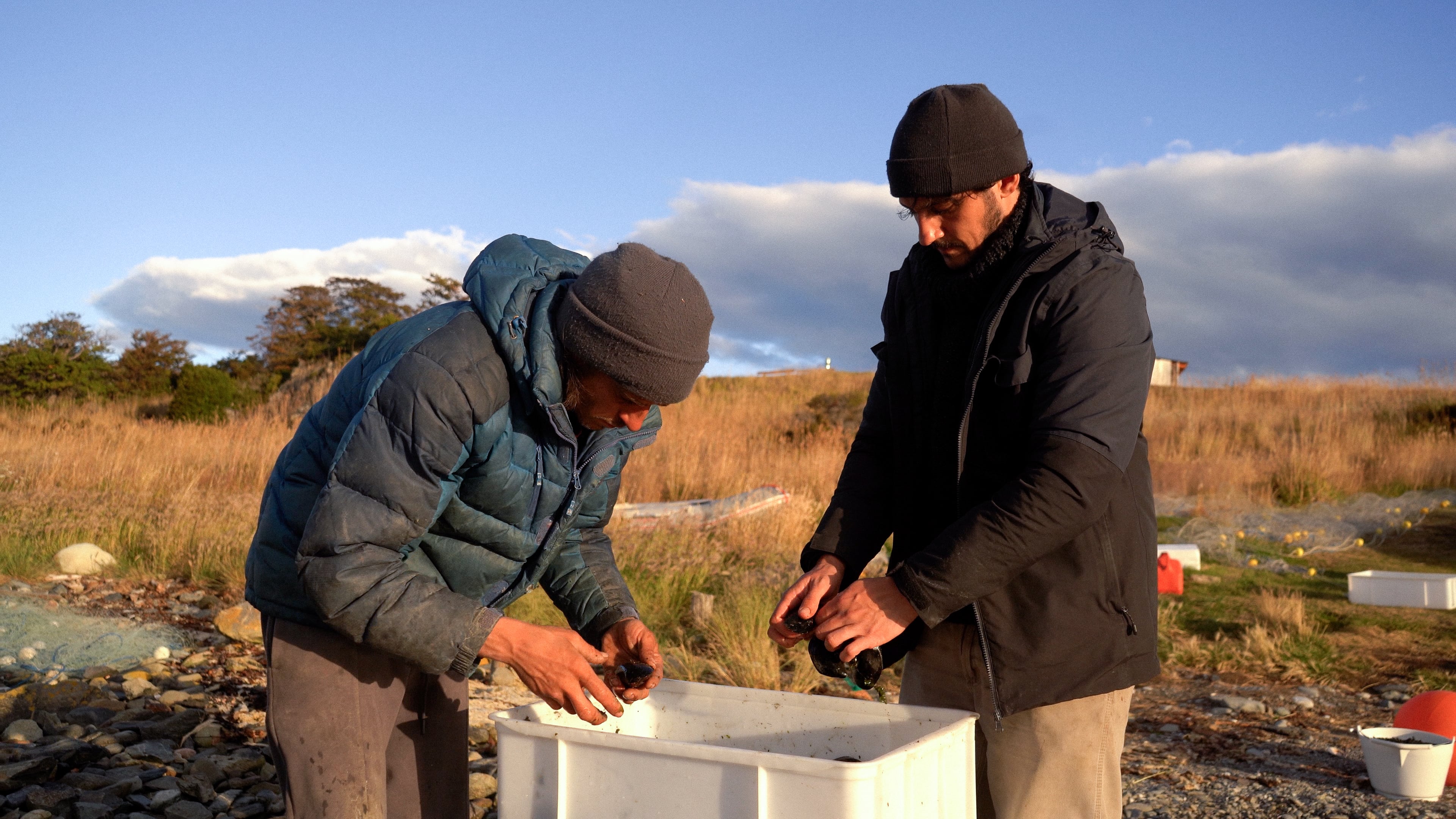 El trabajo articulado con los pequeños productores, pescadores y recolectores locales es una de las claves del proyecto