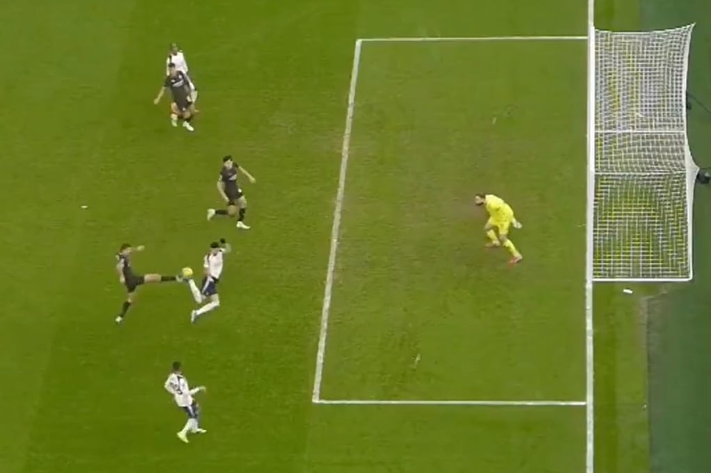 El golazo de taco en Tottenam vs. City y el gran partido que ganó Manchester United ante Fulham