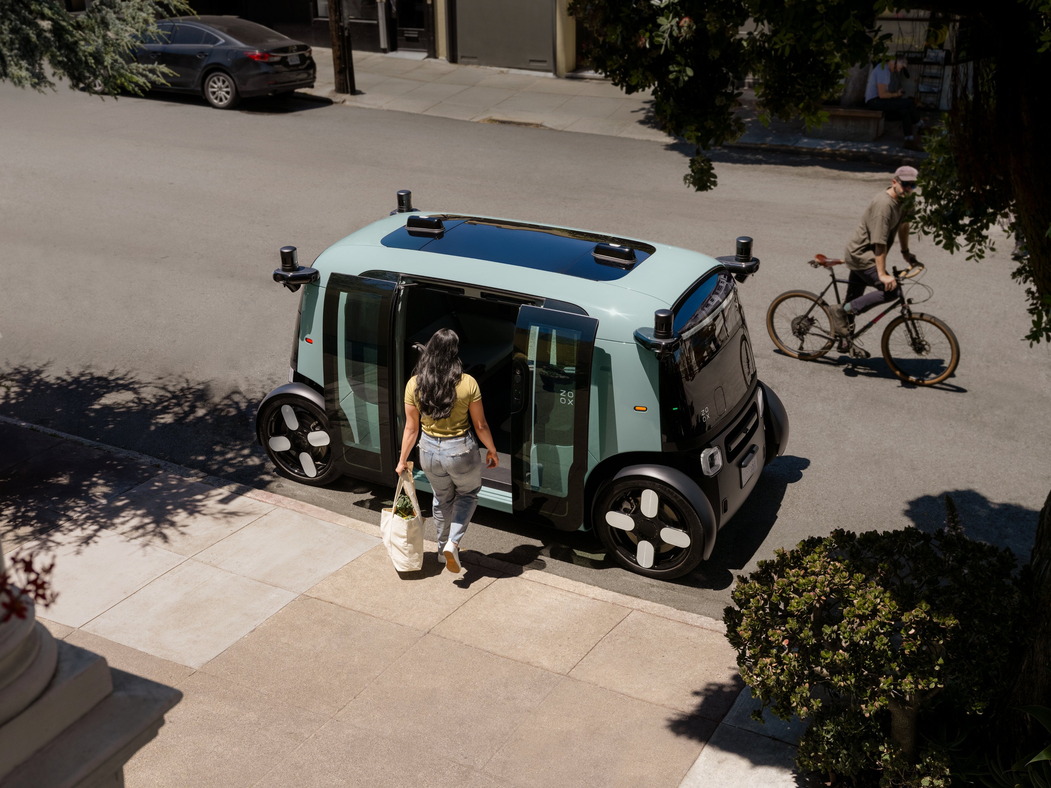 Llegan a Dallas los robotaxis de Amazon