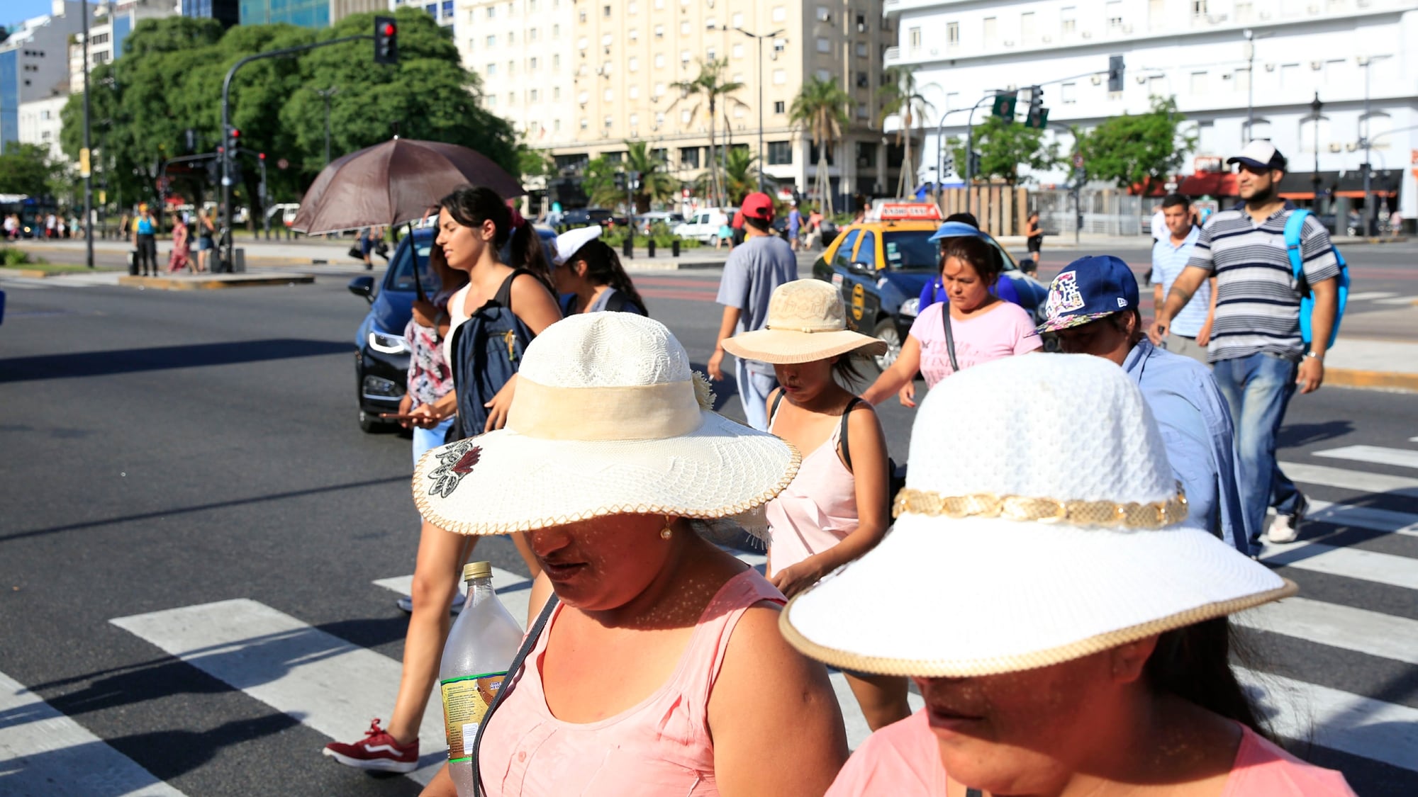 Se espera que la ola de calor llegue a 33° de temperatura
