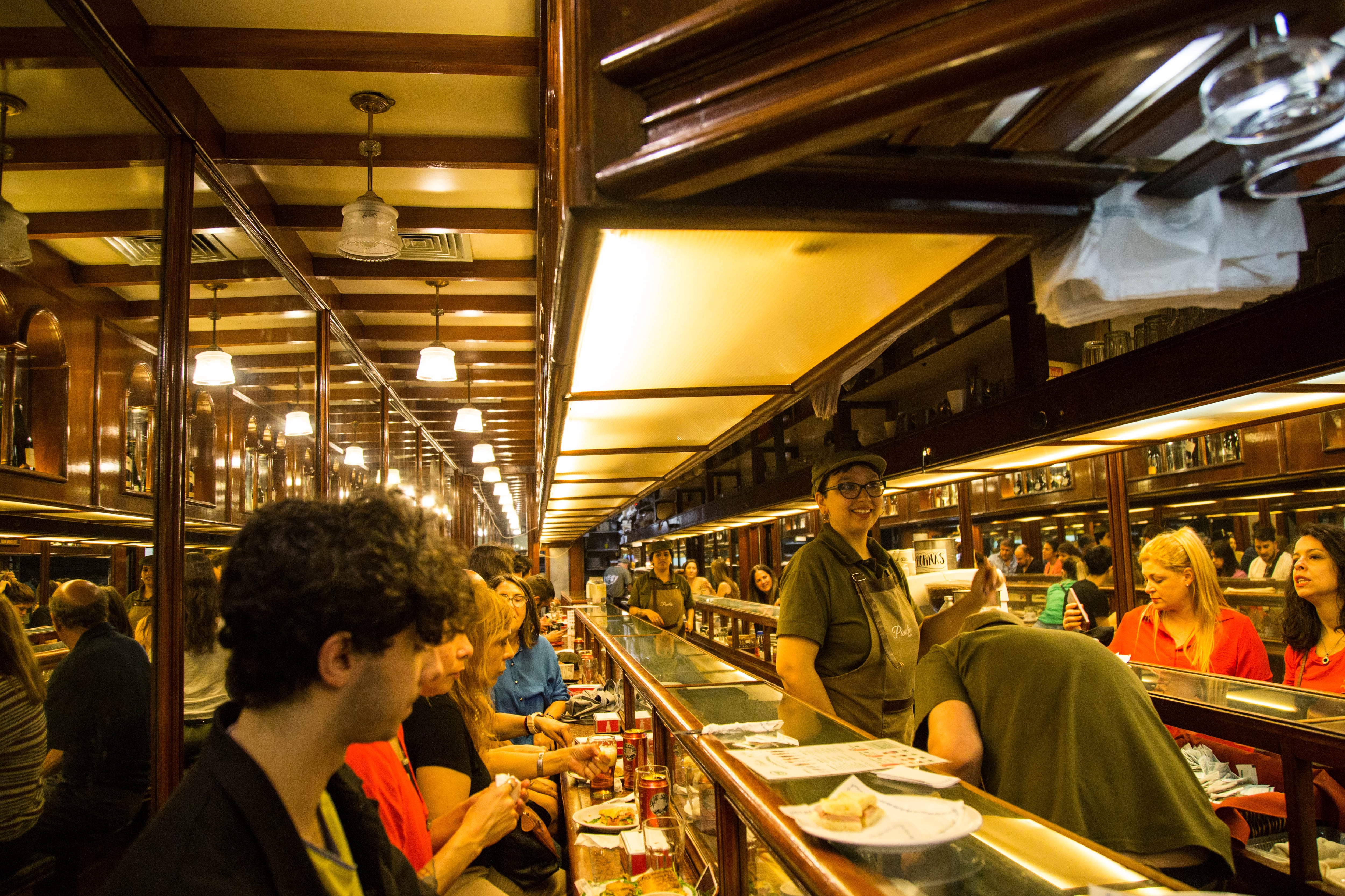 La Noche de los Bares Notables; Café Paulín