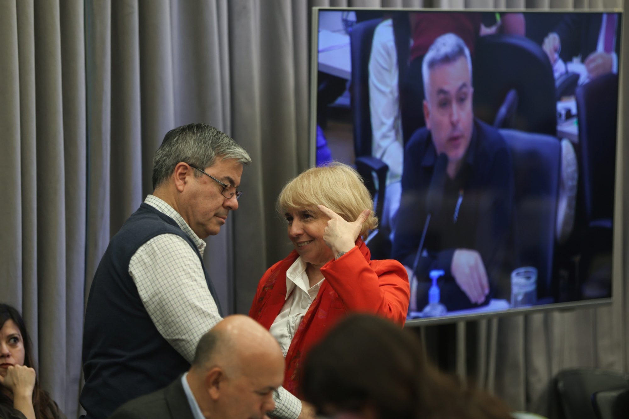 Ley Malvinas: el Gobierno cedió ante EE.UU. y logró dictaminar, pero persisten las dudas por el capítulo sobre libertad de expresión
