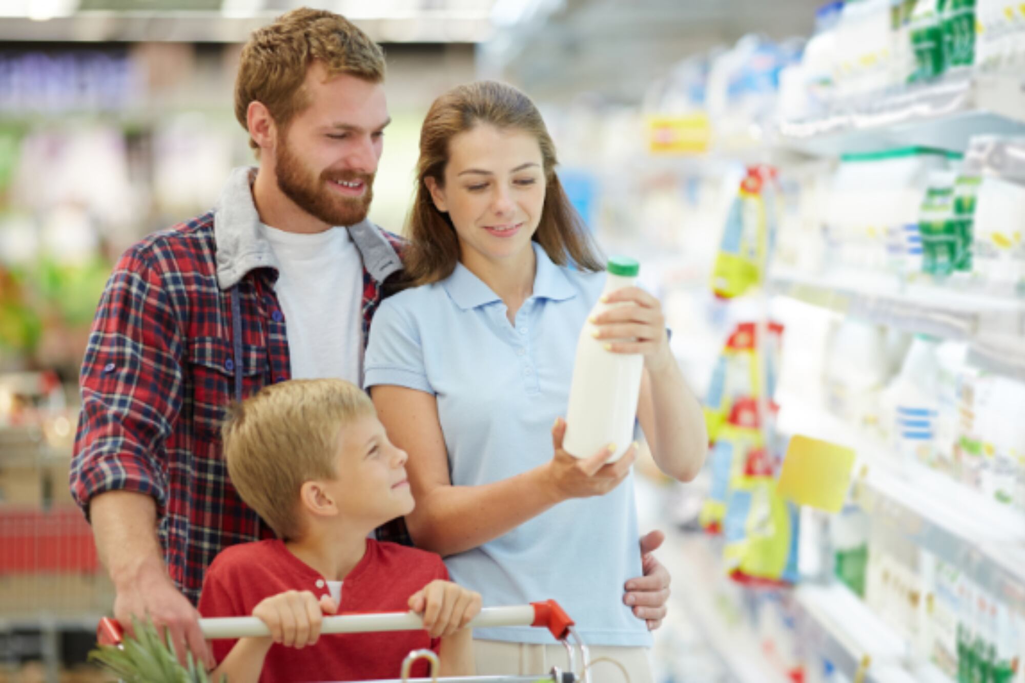Los beneficios en alimentos ayudan a cientos de familias de bajos recursos a mantener una mejor calidad de vida.