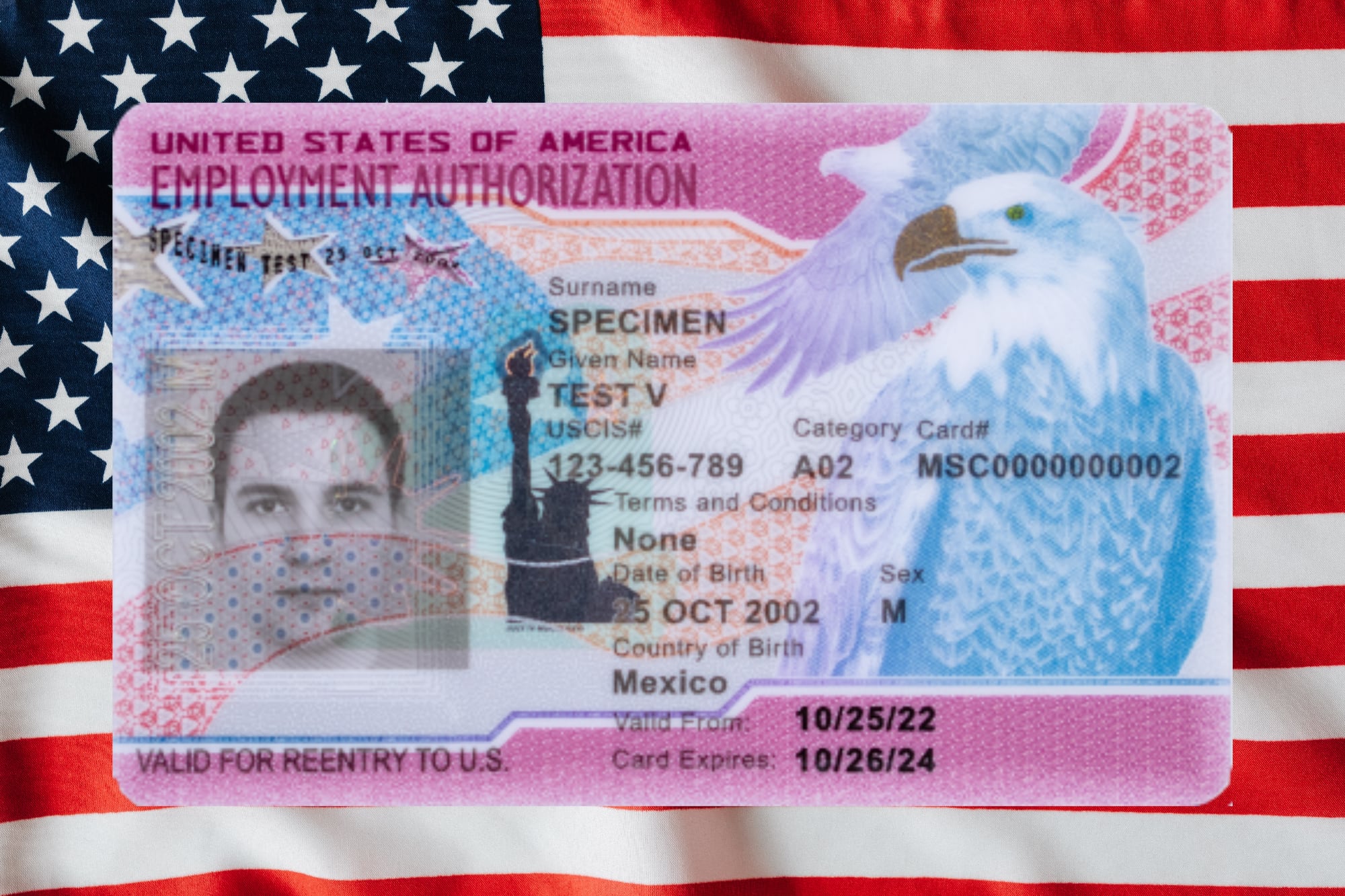 El Uscis podrá negar permisos de trabajo por cualquier razón