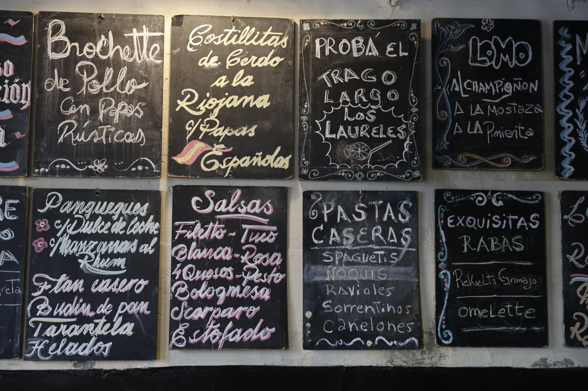 Parte del menú del bar notable