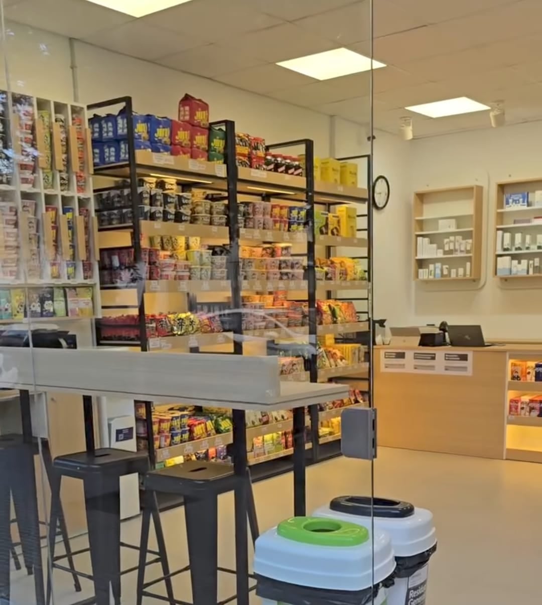 Tienda de convenciencia coreana - Seoul Station