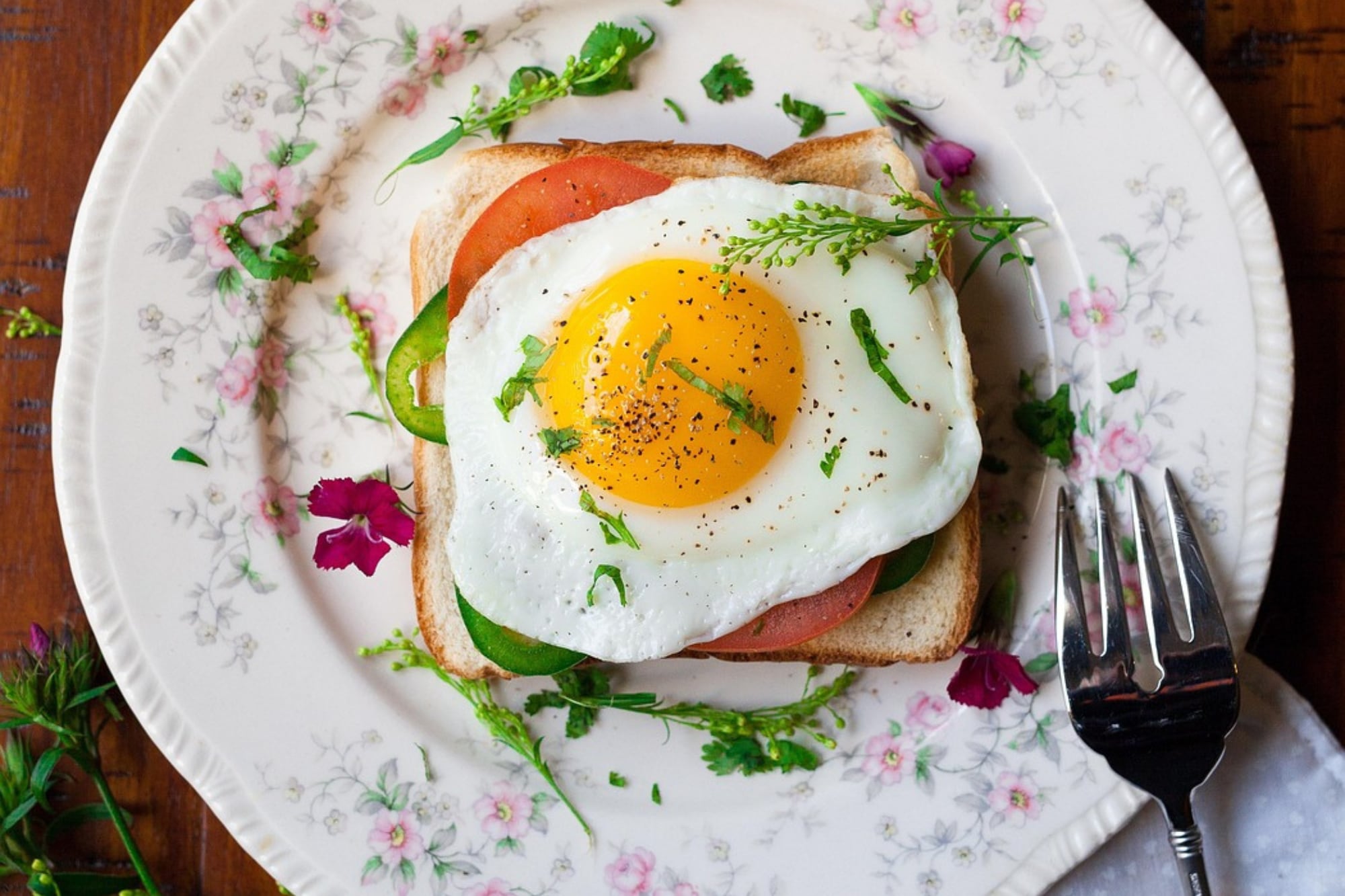 Desayunar huevo todos los días tiene beneficios para la salud (Archivo)